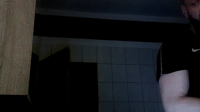 donhulio482 online show from 11/01/25, 05:26