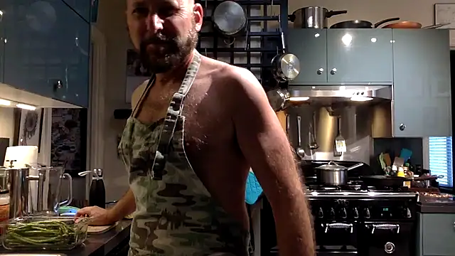 Snapshot of jrdaddysf chatting on 10/05/25, 12:53 jrdaddysf online show from 10/05/25, 12:53