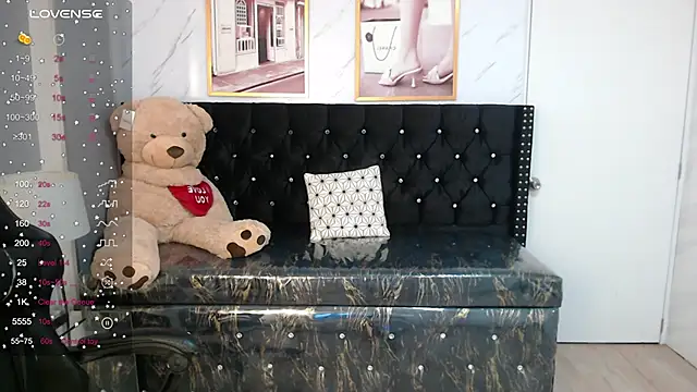 liz 25b online show from 03/22/25, 03:20