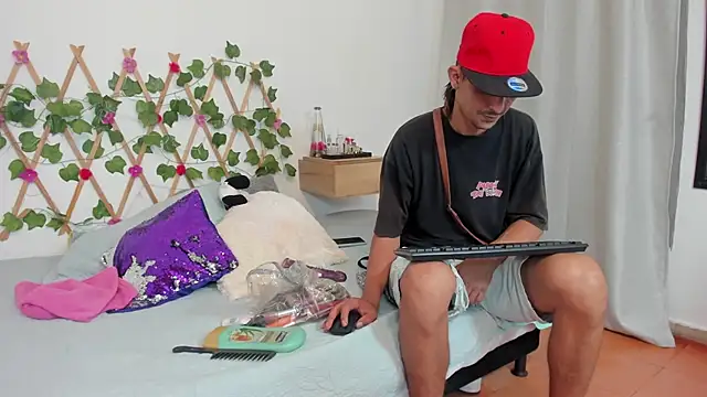 Zamu 1992 online show from 03/11/25, 04:43