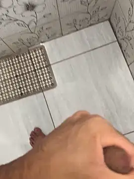 Snapshot of vintin21cm chatting on 09/11/25, 01:00 vintin21cm online show from 09/11/25, 01:00