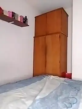 Snapshot of Marye_sony chatting on 01/19/25, 05:15 Marye sony online show from 01/19/25, 05:15