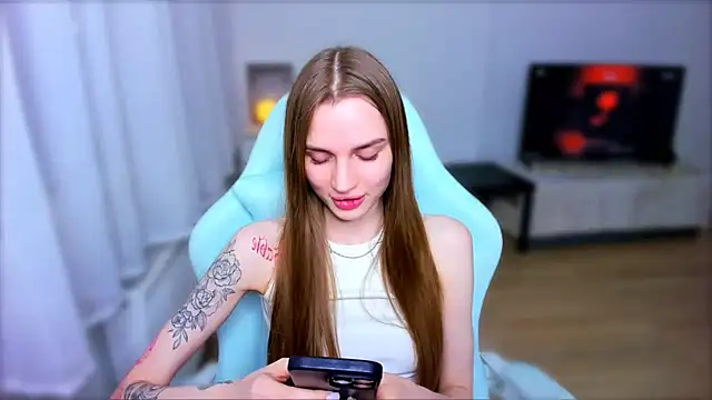 Snapshot of StellaLawless chatting on 01/28/25, 10:34 StellaLawless online show from 01/28/25, 10:34