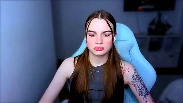 StellaLawless online show from 12/13/25, 07:53