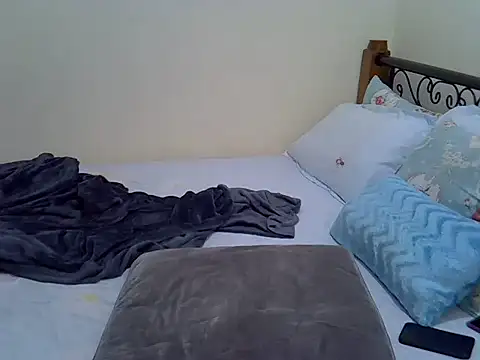 Sweet Bear online show from 10/12/25, 05:17