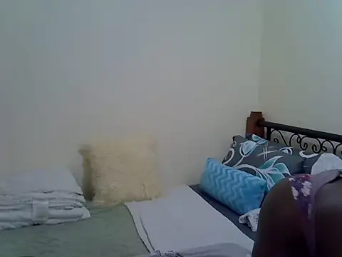 Sweet Bear online show from 06/01/26, 09:22