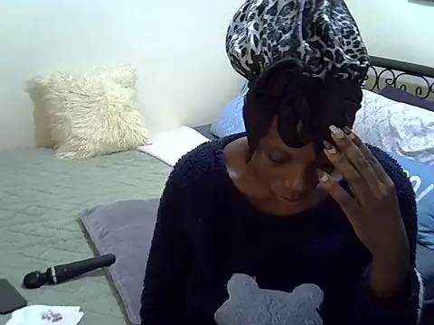 Sweet Bear online show from 06/03/26, 05:29