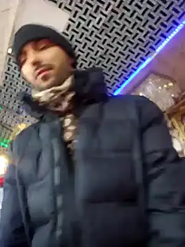 Snapshot of denisxlRo chatting on 02/10/25, 01:01 denisxlRo online show from 02/10/25, 01:01