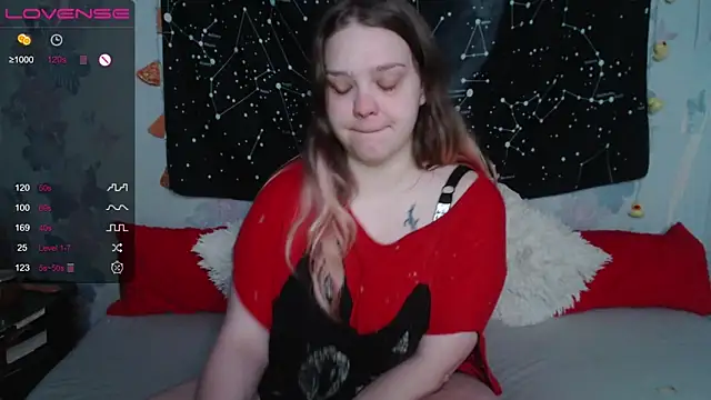 Snapshot of darling_tony chatting on 03/11/25, 02:29 darling tony online show from 03/11/25, 02:29