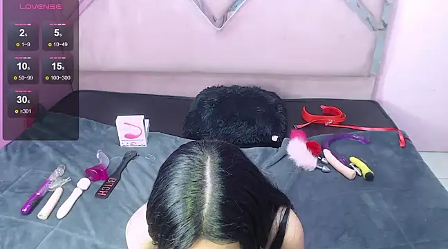 Snapshot of IsisRouse chatting on 01/17/25, 06:47 IsisRouse online show from 01/17/25, 06:47