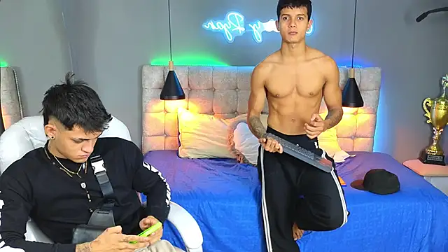 Paradise boy s online show from 12/10/24, 11:51