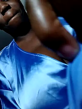 Bigchoccojugsxx online show from 02/10/26, 08:02