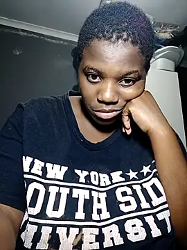 Bigchoccojugsxx online show from 02/14/26, 09:44