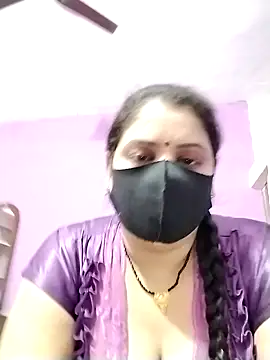 Snapshot of Ruksar-Pathan chatting on 01/12/25, 07:21 Ruksar-Pathan online show from 01/12/25, 07:21