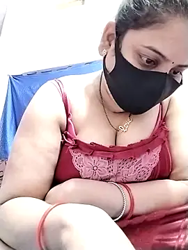 Snapshot of Ruksar-Pathan chatting on 02/15/25, 01:42 Ruksar-Pathan online show from 02/15/25, 01:42