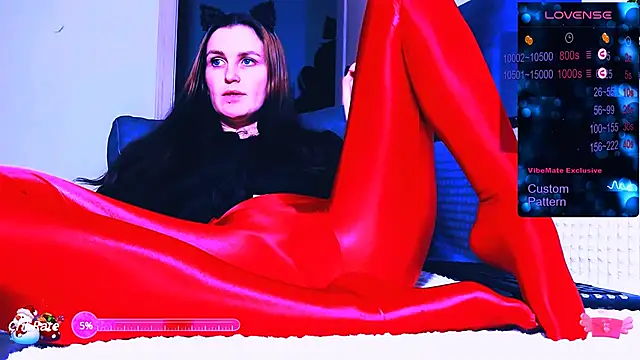 Lina Owl online show from 12/19/24, 09:06