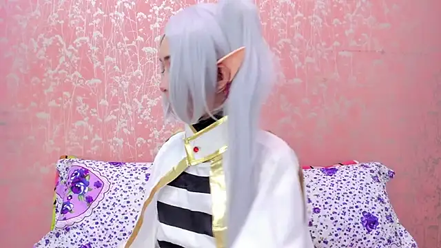 NEZUKO MITSURI online show from 03/16/26, 03:56