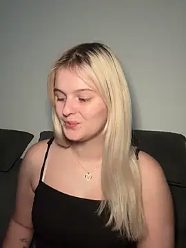 Allylove03 online show from 02/04/26, 03:29