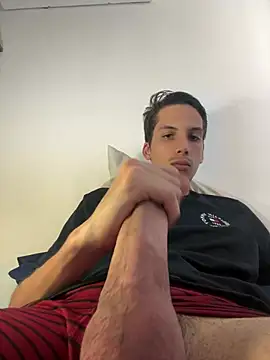 CamiloXx04 online show from 01/19/25, 09:23