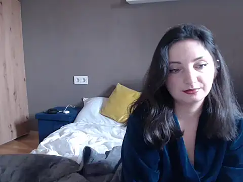 unicka65 online show from 04/15/26, 02:02