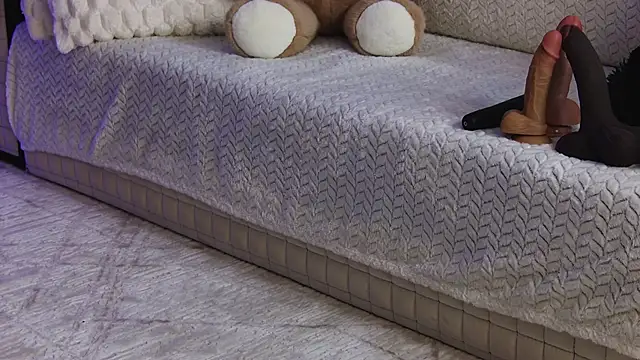 OnlyXandra online show from 02/10/26, 05:55