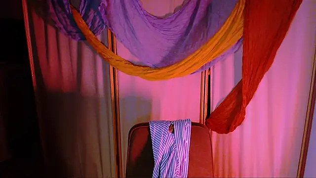 Malinax online show from 12/20/25, 04:08