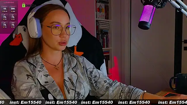 Emili1- online show from 01/15/25, 04:00