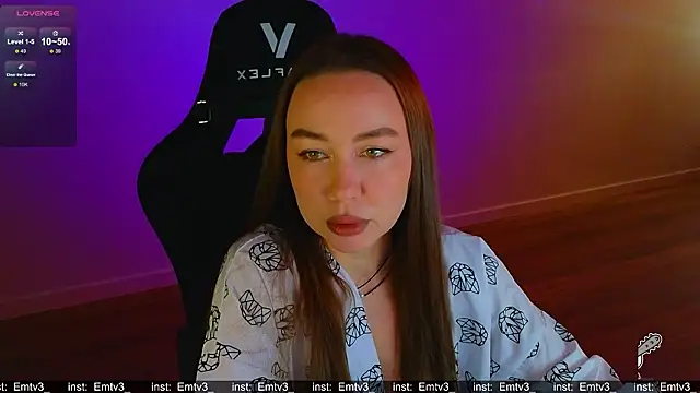 Emili1- online show from 03/17/26, 11:46