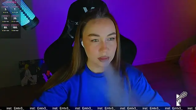 Emili1- online show from 04/09/26, 10:42