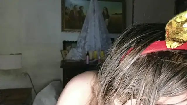 MAMA69LAMA online show from 12/22/25, 06:38