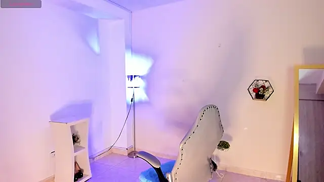 amelyaDreams online show from 12/01/25, 08:03