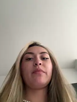 emma oxford online show from 03/25/26, 10:38