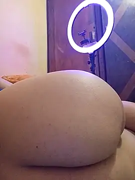 Mimy khalifa online show from 04/16/26, 05:25