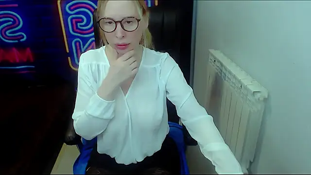 kerakiss877 online show from 02/19/25, 08:20