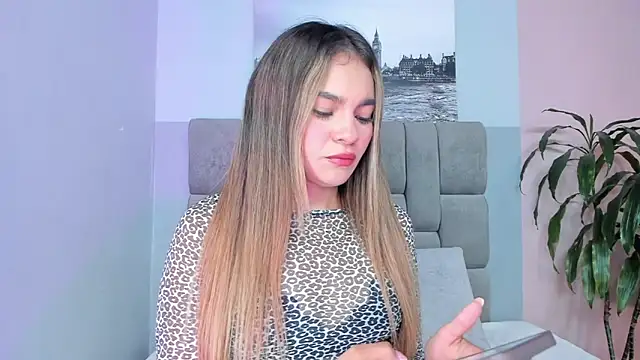 selene tylor  online show from 06/30/26, 08:21