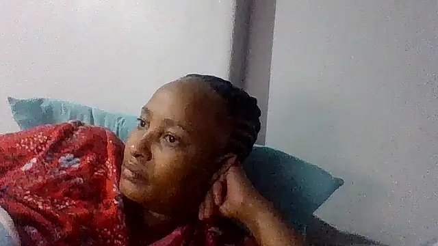 BabeAssXX online show from 12/01/25, 05:40