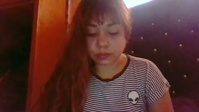 Jennxdolls online show from 04/27/26, 07:01