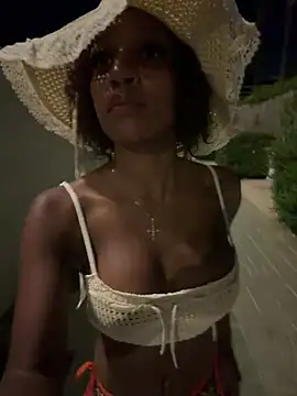 Snapshot of Black_Dolll chatting on 08/02/26, 08:18 Black Dolll online show from 08/02/26, 08:18