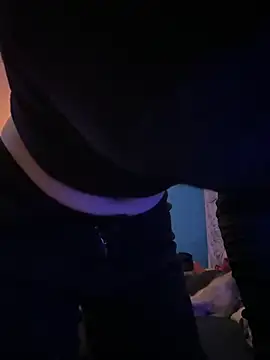 emilysue1 online show from 01/01/25, 06:37