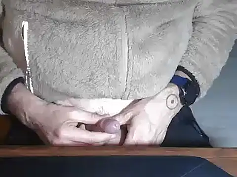 Adri gard online show from 02/25/25, 09:57