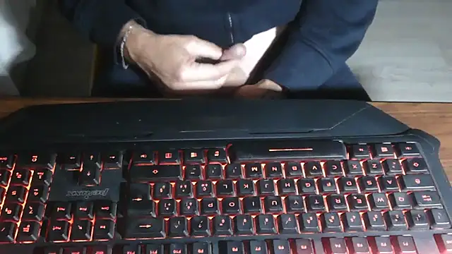 Adri gard online show from 10/31/25, 09:49