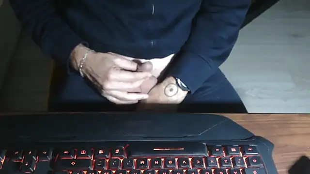 Adri gard online show from 11/14/25, 09:13