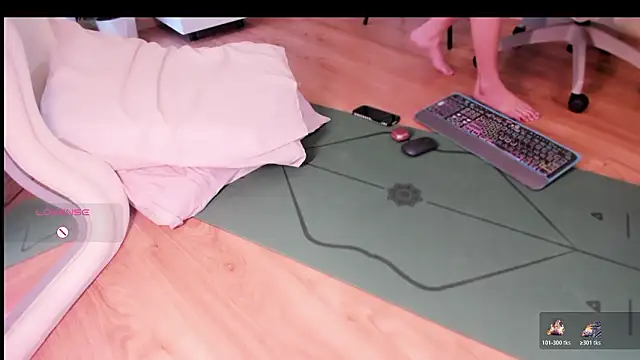 Nery Asian online show from 03/19/26, 02:48