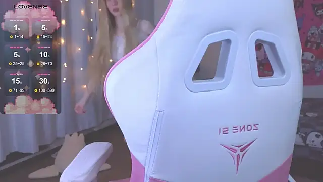 Milia Parker online show from 10/26/25, 08:48