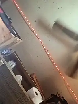 FKHoward online show from 04/05/26, 05:04