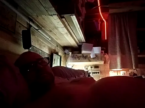 FKHoward online show from 04/27/26, 08:23