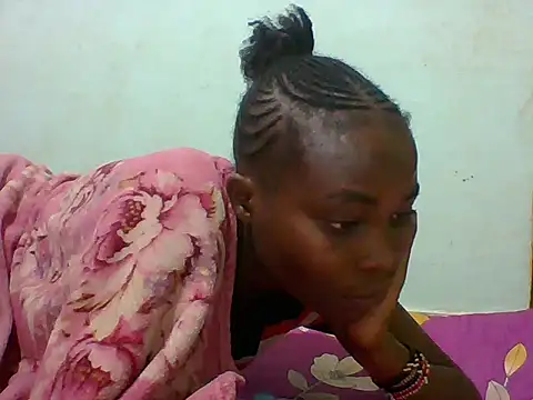 sexxyqueenn22 online show from 12/22/25, 06:38