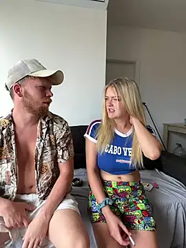 Snapshot of NickyGold_Official chatting on 06/15/26, 02:19 NickyGold Official online show from 06/15/26, 02:19