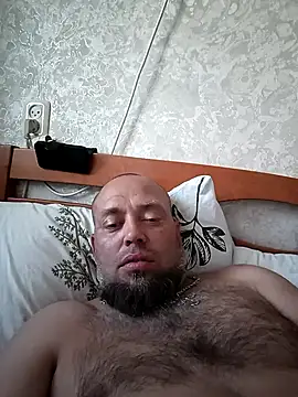 Snapshot of Amid7 chatting on 05/11/26, 04:37 Amid7 online show from 05/11/26, 04:37