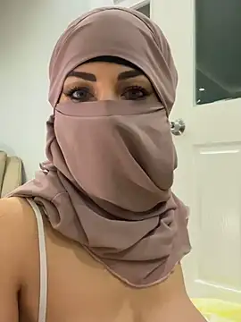 Amberonee31 online show from 02/18/25, 10:16